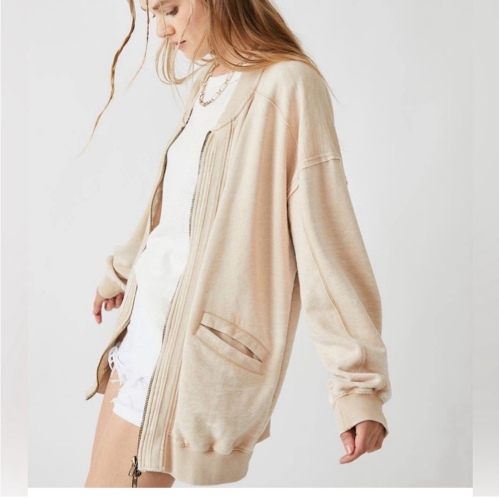 Free People we the free Robby sweatshirt oversized pockets zip front beige